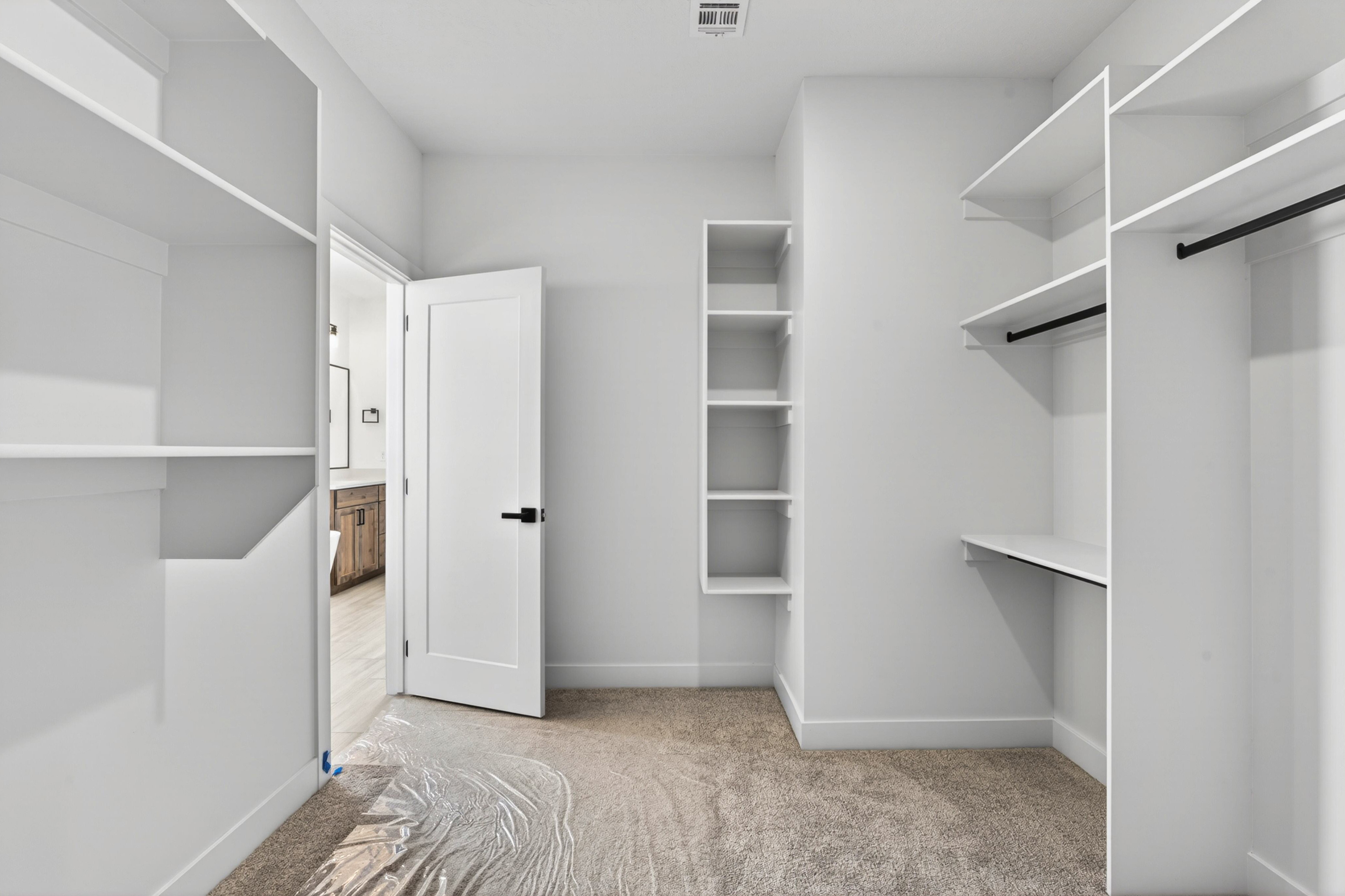 Interior kitchen